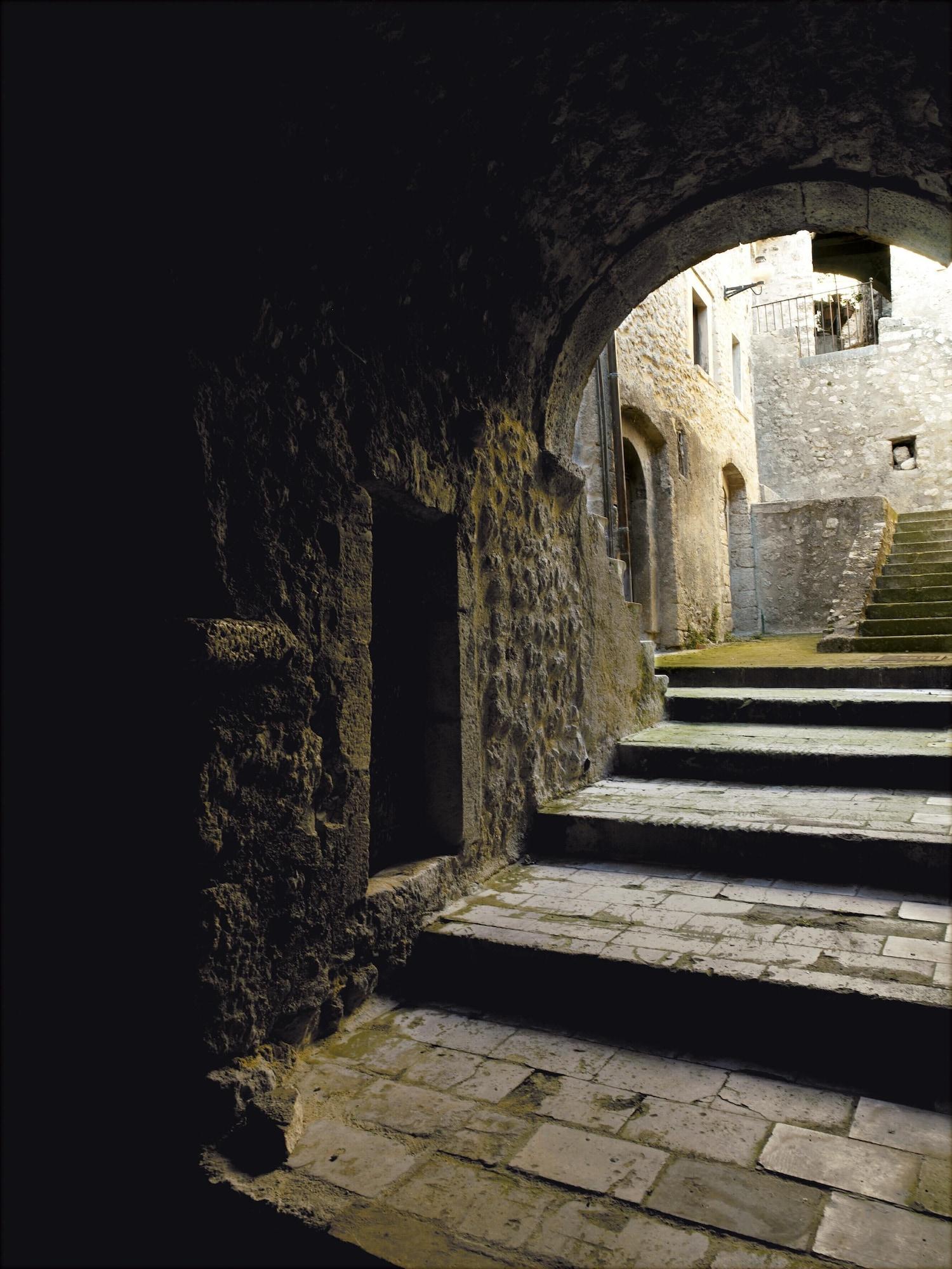 Sextantio Albergo Diffuso Santo Stefano Di Sessanio Eksteriør bilde